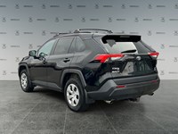 2021 Toyota RAV4 LE AWD | Ultra Low KM's