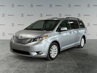 2017 Toyota Sienna XLE Limited | 7-Pass | AWD | Ultra Low KM's