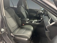 2021 Toyota RAV4 Hybrid LE AWD | Low Km’s