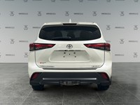 2020 Toyota Highlander LE | 7-Pass | Low KM's