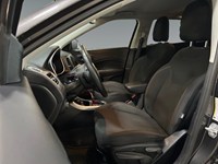 2018 Jeep Compass Sport 4x4 | Ultra Low KM's