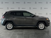 2018 Jeep Compass Sport 4x4 | Ultra Low KM's