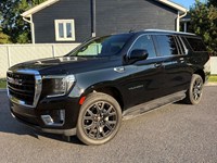 2023 GMC Yukon XL 4x4 SLE | 8-Pass | Low KM's