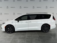 2024 Chrysler Pacifica Hybrid Premium S Appearance