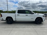 2025 RAM 1500 Big Horn 4x4 Crew Cab 5'7" Box