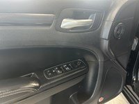 2015 Chrysler 300 4dr Sdn 300S RWD