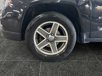2016 Jeep Compass 4WD High Altitude | Sunroof | Leather | Low KM's