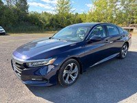 2018 Honda Accord EX-L | Low KM's