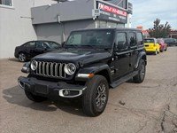 2024 Jeep Wrangler Sahara  4x4