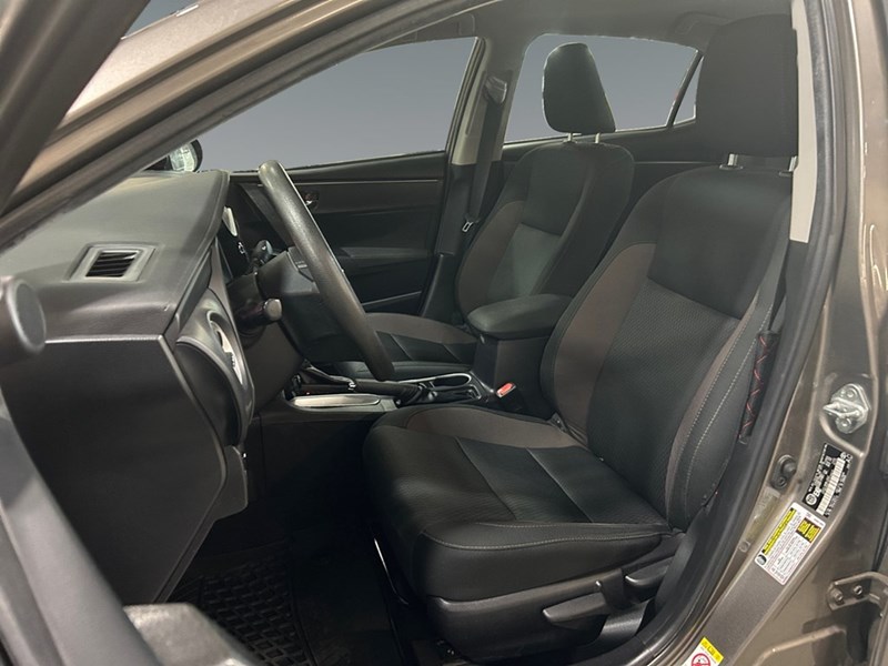 2019 Toyota Corolla LE | Ultra Low KM's