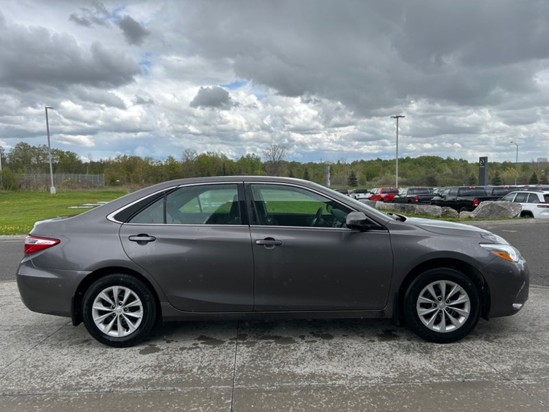 2017 Toyota Camry Camry LE | Low KM's | Heated Seats
