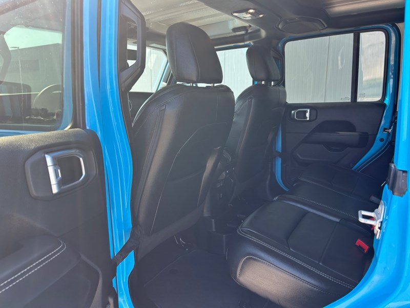 2021 Jeep Wrangler Unlimited Sahara 4x4 | Leather | Nav | Low KM's
