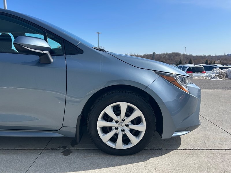 2021 Toyota Corolla LE | Low KM's