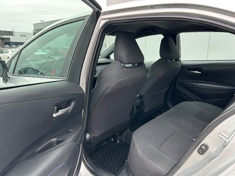 2021 Toyota Corolla SE 6-Speed