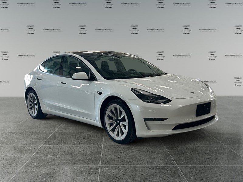 2022 Tesla Model 3 RWD | Local Trade