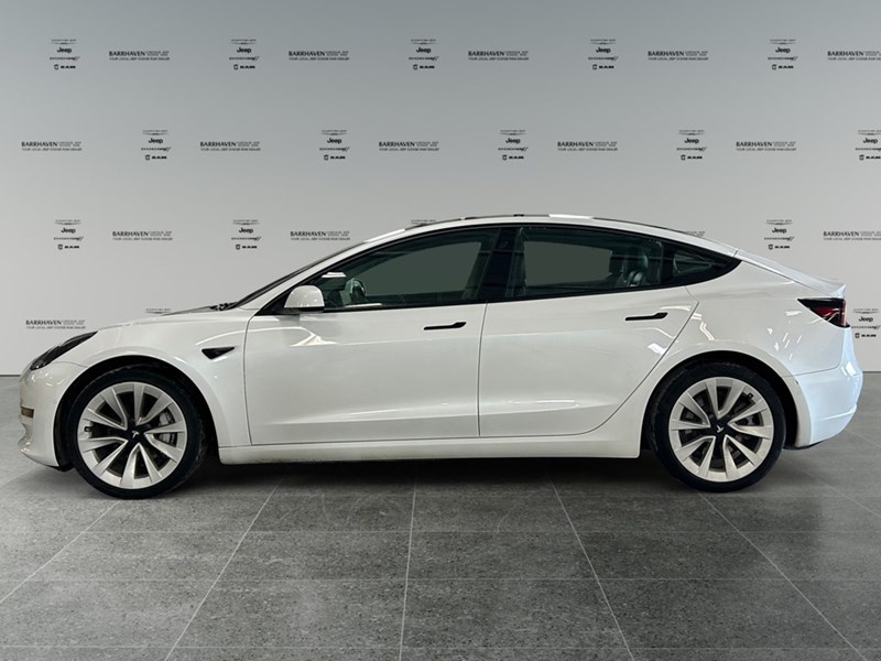 2022 Tesla Model 3 RWD | Local Trade