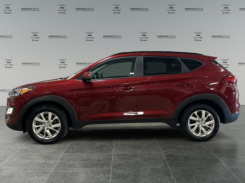2020 Hyundai Tucson Preferred AWD w/Sun & Leather Package | Low KM’s