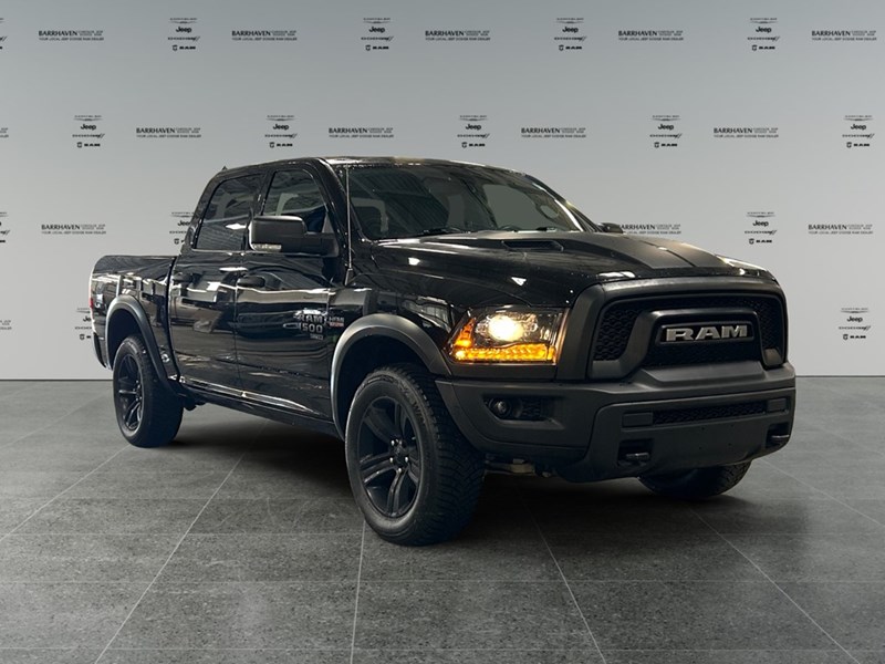 2022 RAM 1500 Classic Warlock 4x4 Crew V8 | Low KM’s