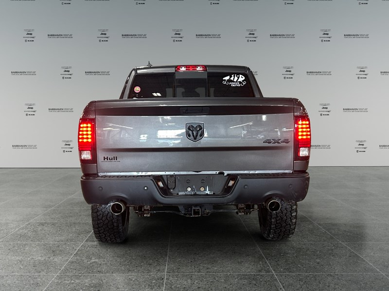 2021 RAM 1500 Classic Warlock 4x4 Crew V8 | Sunroof | Local Trade