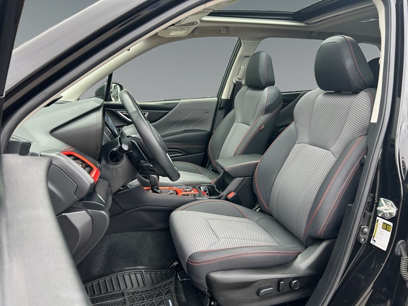 2021 Subaru Forester 2.5i Sport | Low KM's