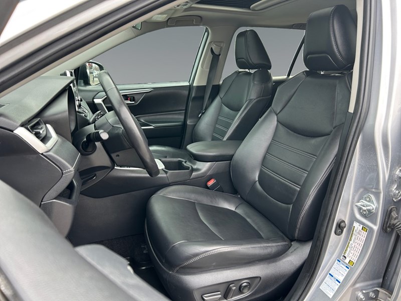 2022 Toyota RAV4 XLE Premium AWD