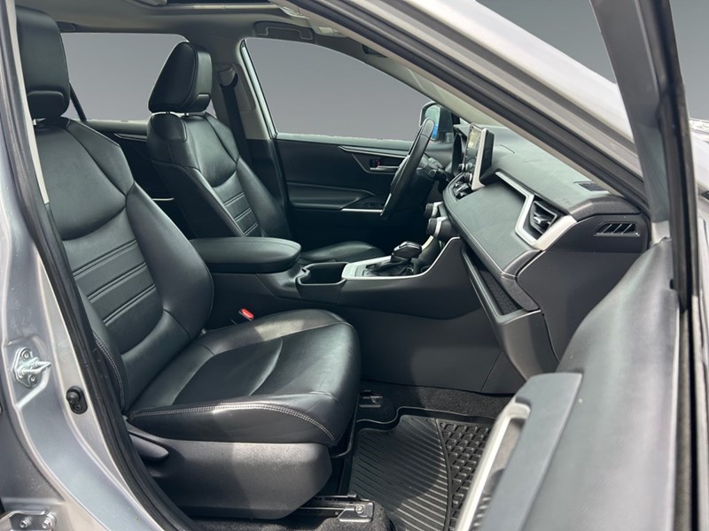 2022 Toyota RAV4 XLE Premium AWD