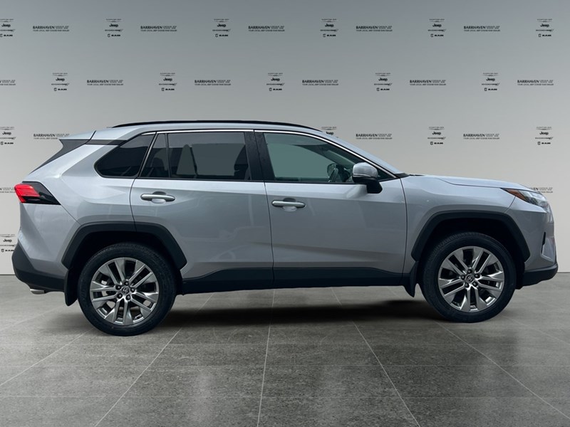 2022 Toyota RAV4 XLE Premium AWD