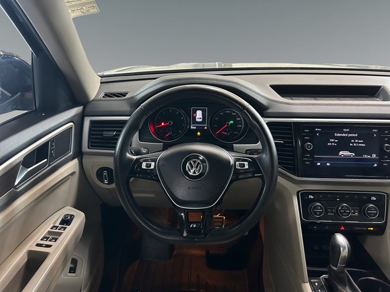 2019 Volkswagen Atlas Highline R-Line 3.6 FSI 4MOTION | Low KM's
