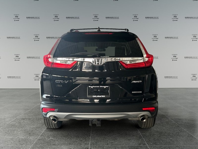 2017 Honda CR-V AWD Touring | Ultra Low KM's