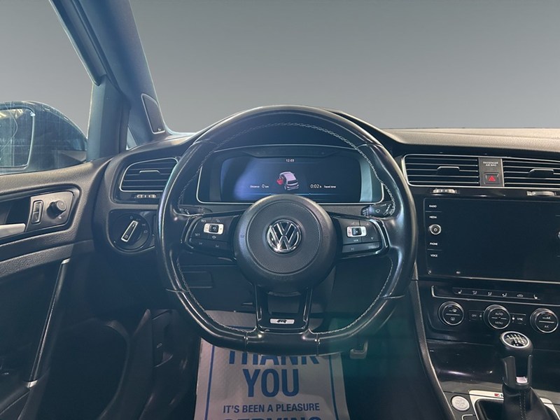 2019 Volkswagen Golf R | 6-Speed