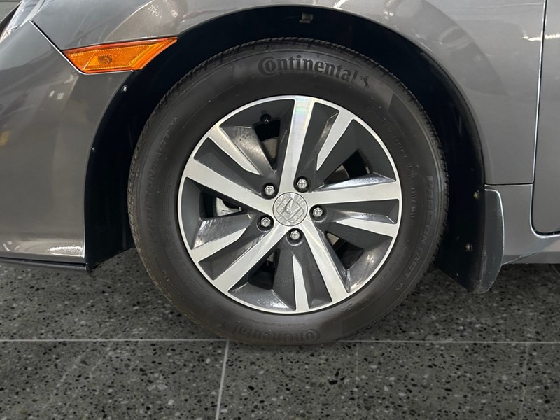 2020 Honda Civic LX Hatch | Low KM's