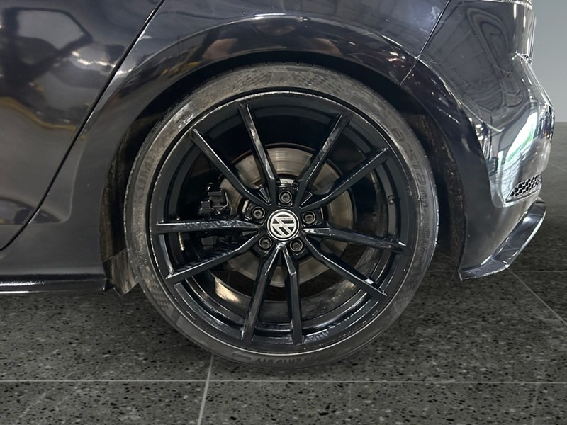 2019 Volkswagen Golf R DSG | Ultra Low KM's