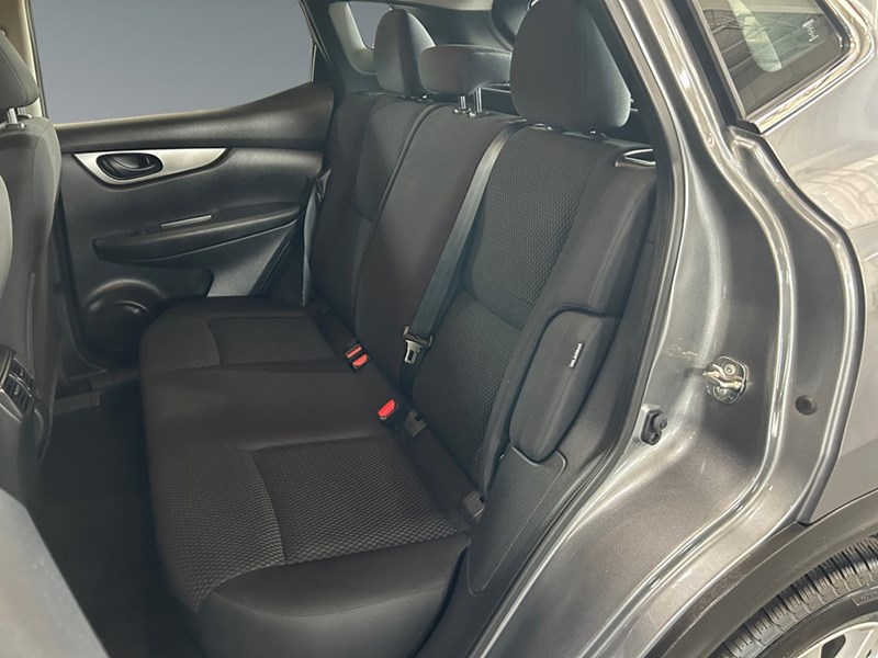 2021 Nissan Qashqai AWD S | Ultra LOW KM's