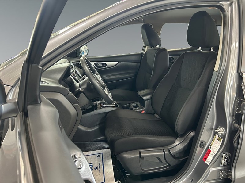 2021 Nissan Qashqai AWD S | Ultra LOW KM's