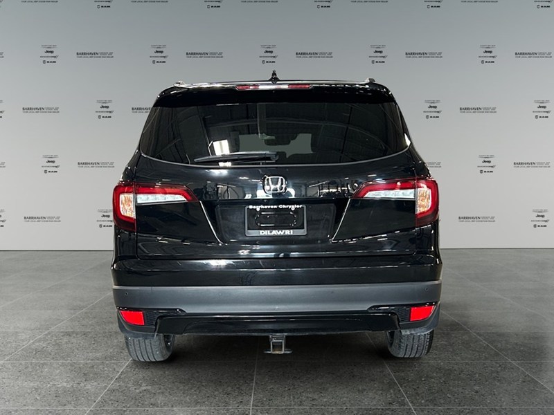 2022 Honda Pilot Black Edition AWD