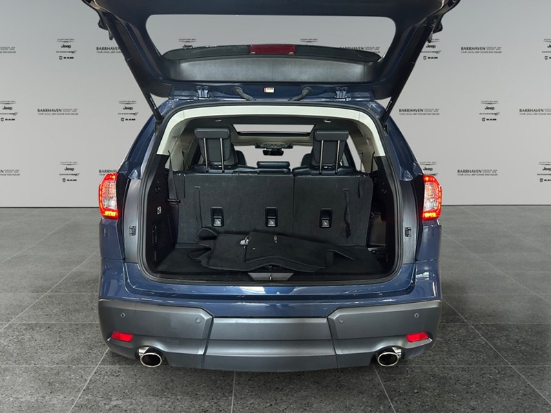 2023 Subaru Ascent Limited 8-Passenger