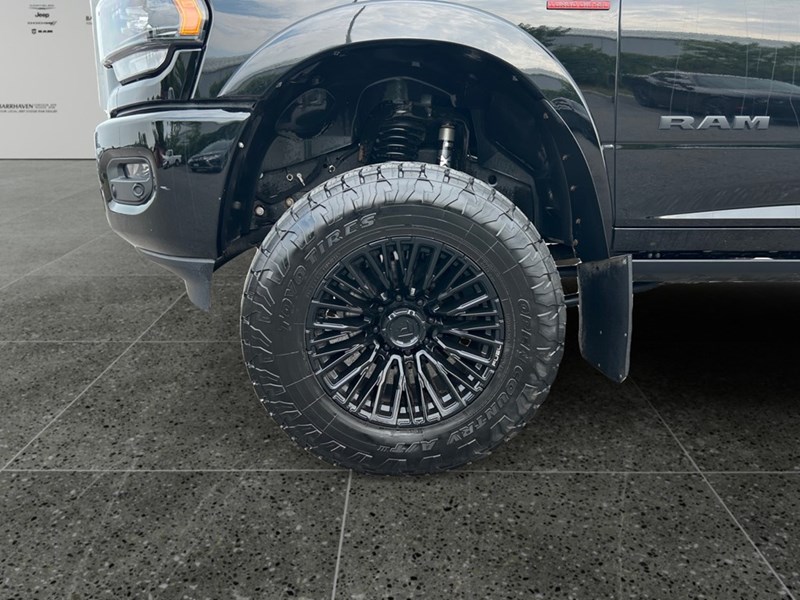 2024 RAM 3500 Limited 4x4 Crew Cab 6'4" Box | $$ Upgrades