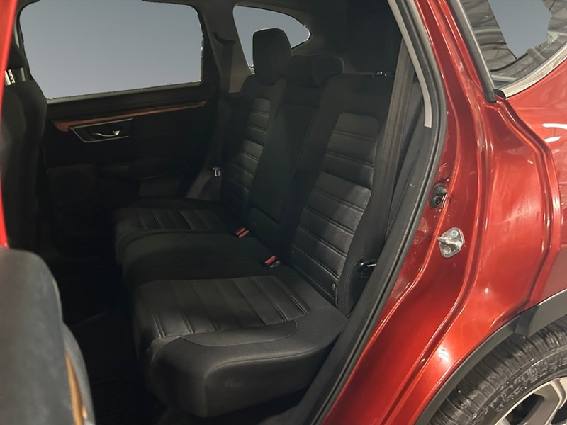2017 Honda CR-V AWD EX | Ultra Low KM's