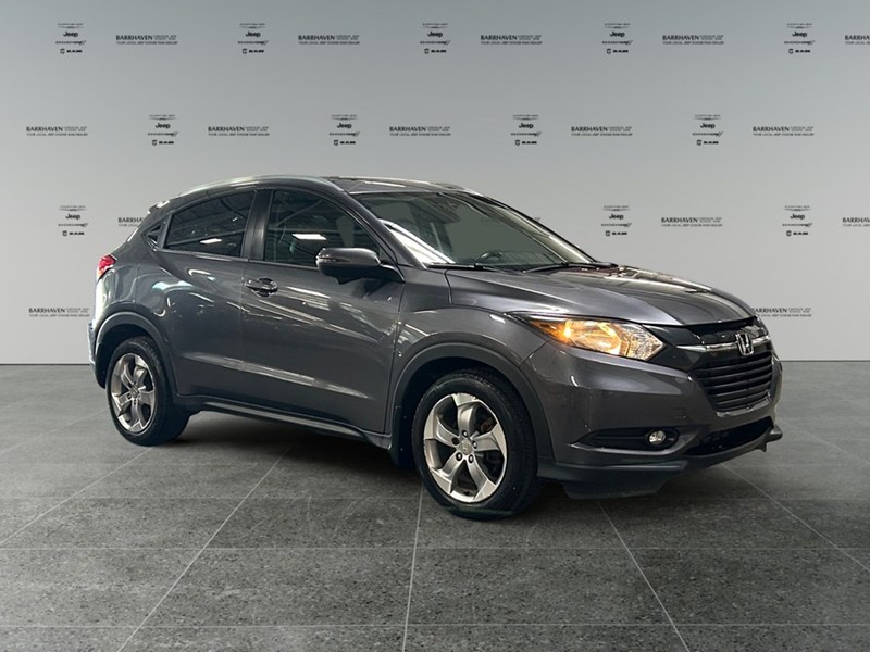 2017 Honda HR-V AWD EX-L w/Navi | Ultra Low KM's