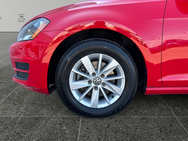 2017 Volkswagen Golf 1.8 TSI Comfortline | Ultra Low KM's