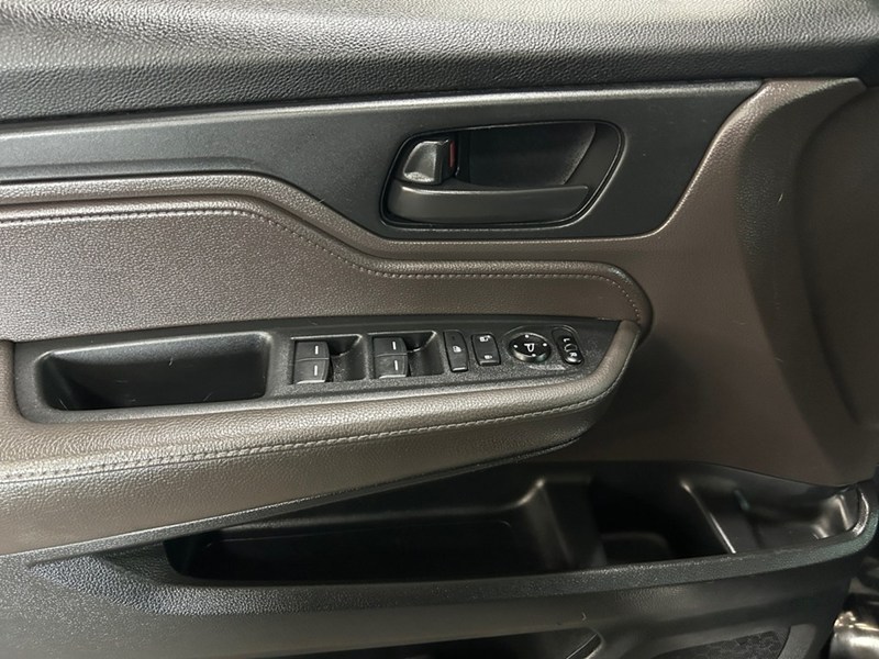 2018 Honda Odyssey EX | 8-Pass | Ultra Low KM's
