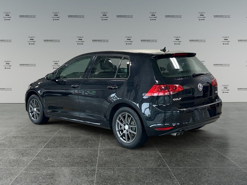 2017 Volkswagen Golf 1.8 TSI Highline | Ultra Low KM's