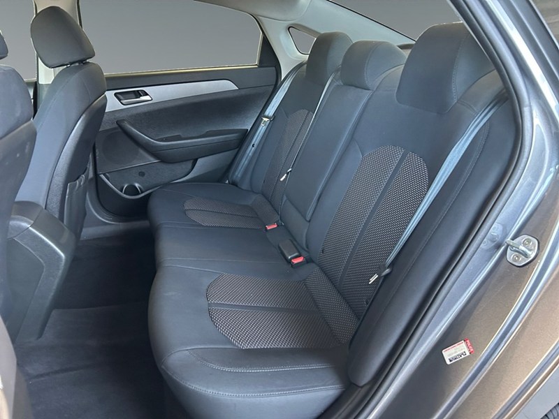 2018 Hyundai Sonata 2.4L GL | Ultra Low KM's