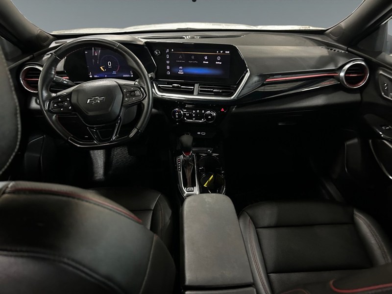 2025 Chevrolet Trax 2RS | Like NEW