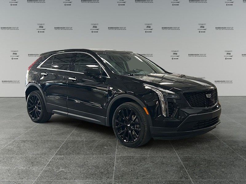 2023 Cadillac XT4 AWD Luxury