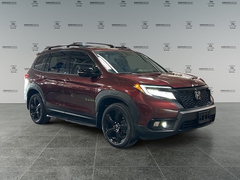 2019 Honda Passport Touring AWD | Ultra Low KM’s