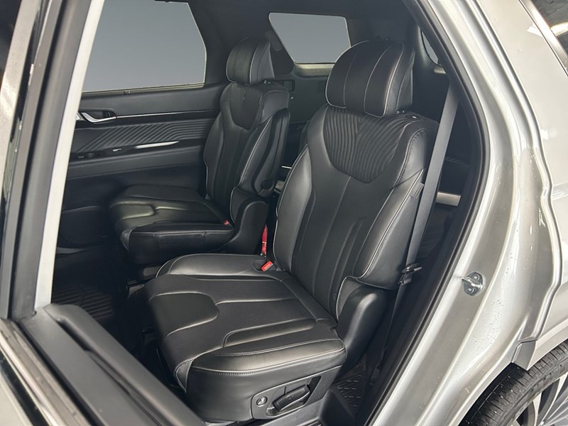 2023 Hyundai Palisade Ultimate Calligraphy 7-Passenger AWD