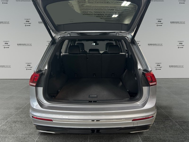 2019 Volkswagen Tiguan Highline R-Line 4MOTION | Ultra Ultra Low KM's