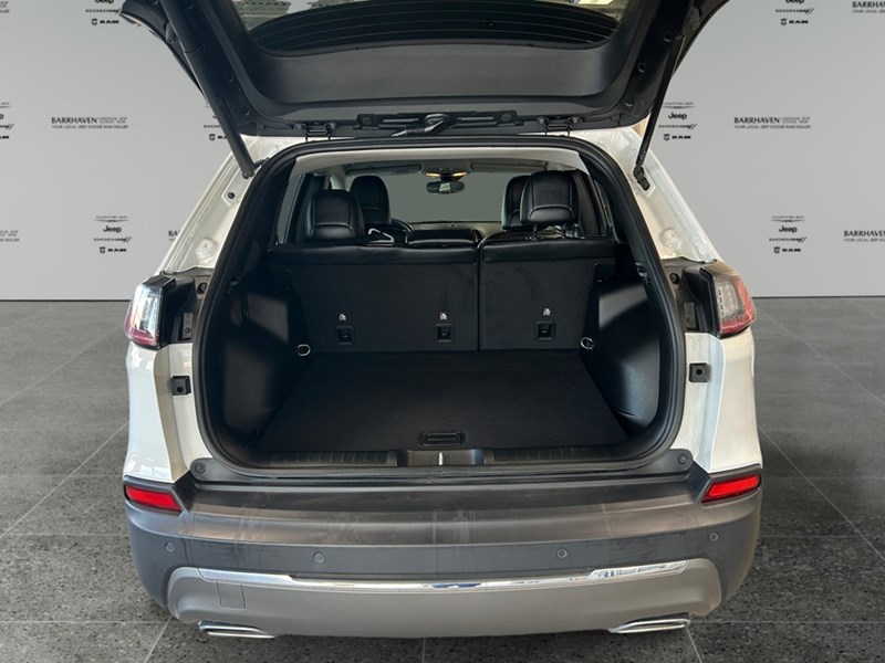 2019 Jeep Cherokee Limited 4x4 | Ultra Ultra Low KM's