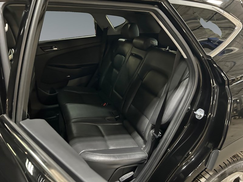 2017 Hyundai Tucson AWD 1.6L Limited w/Navi | Ultra Low Km’s